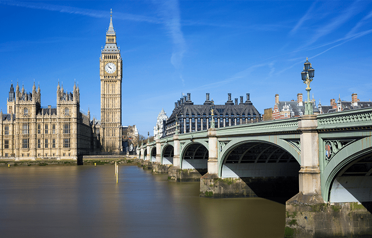 UK Climate Committee Urges Major Emissions Cuts by&nbsp;2035